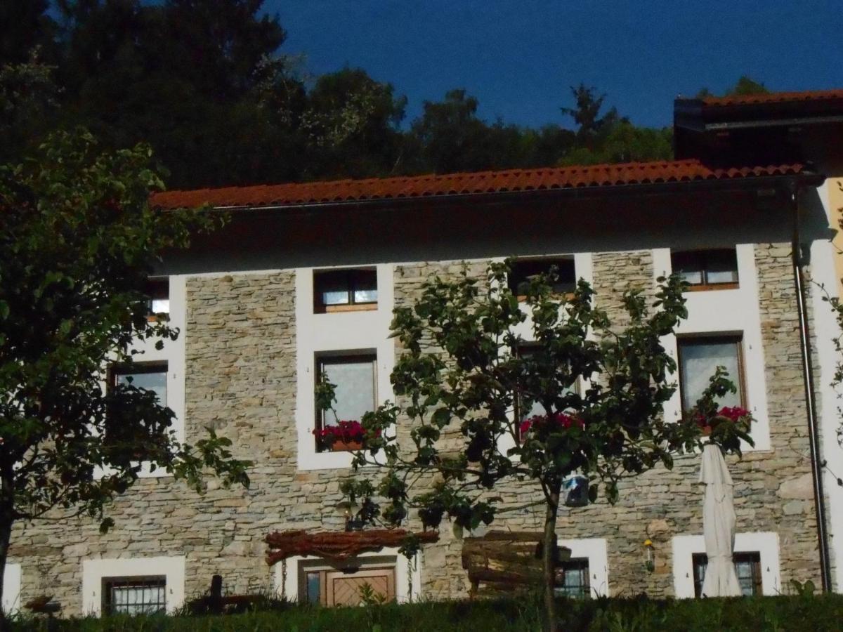 Agriturismo La Casa Nei Boschi Colderu Luaran gambar