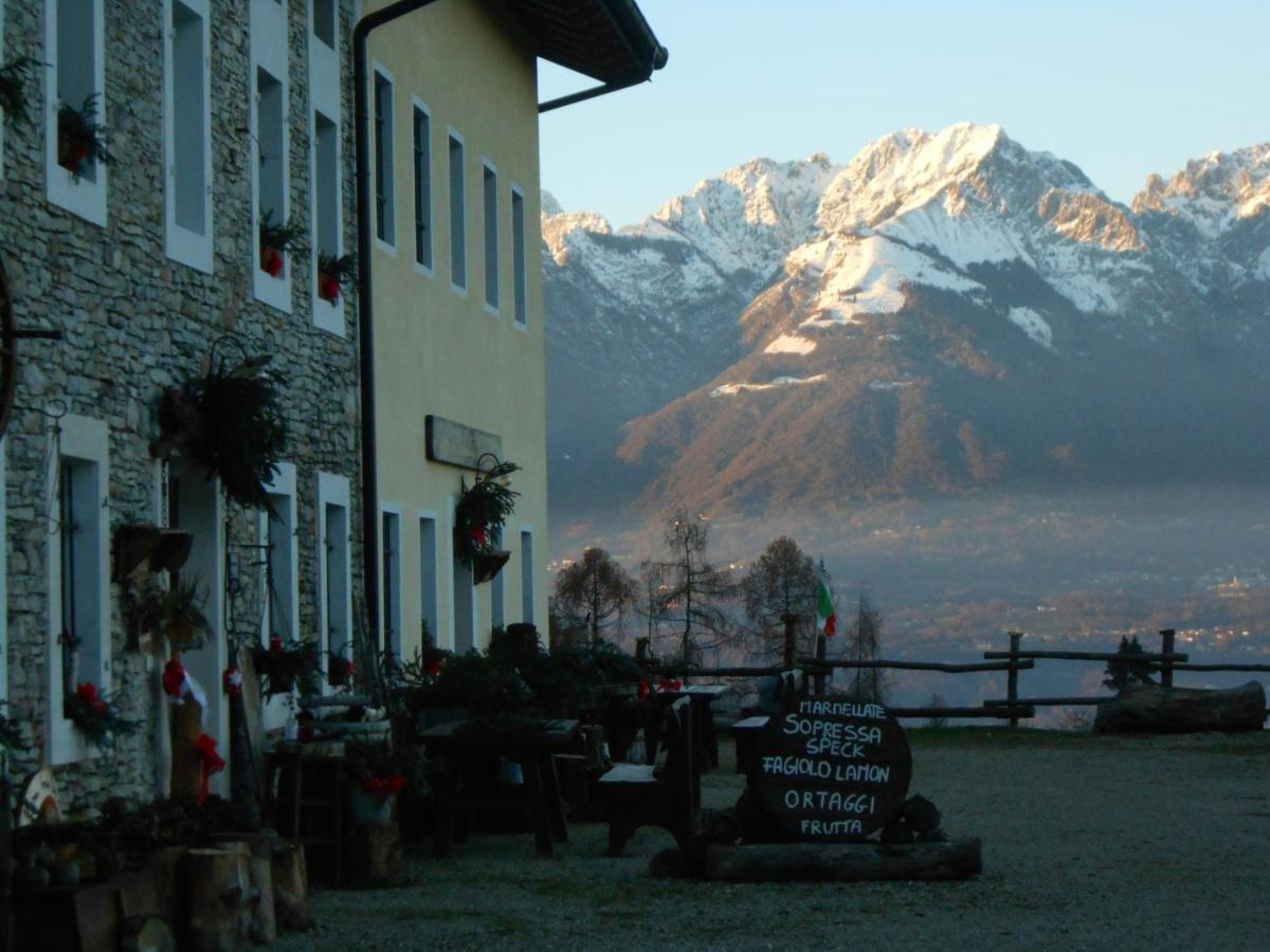 Agriturismo La Casa Nei Boschi Colderu Luaran gambar