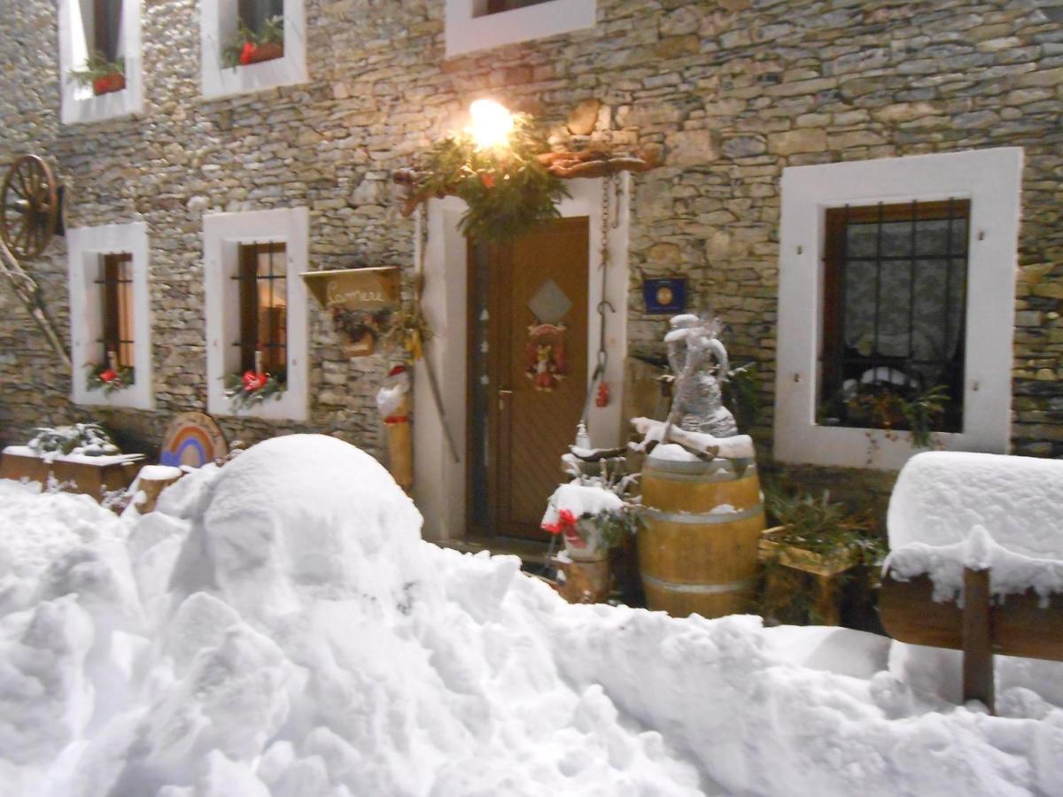 Agriturismo La Casa Nei Boschi Colderu Luaran gambar