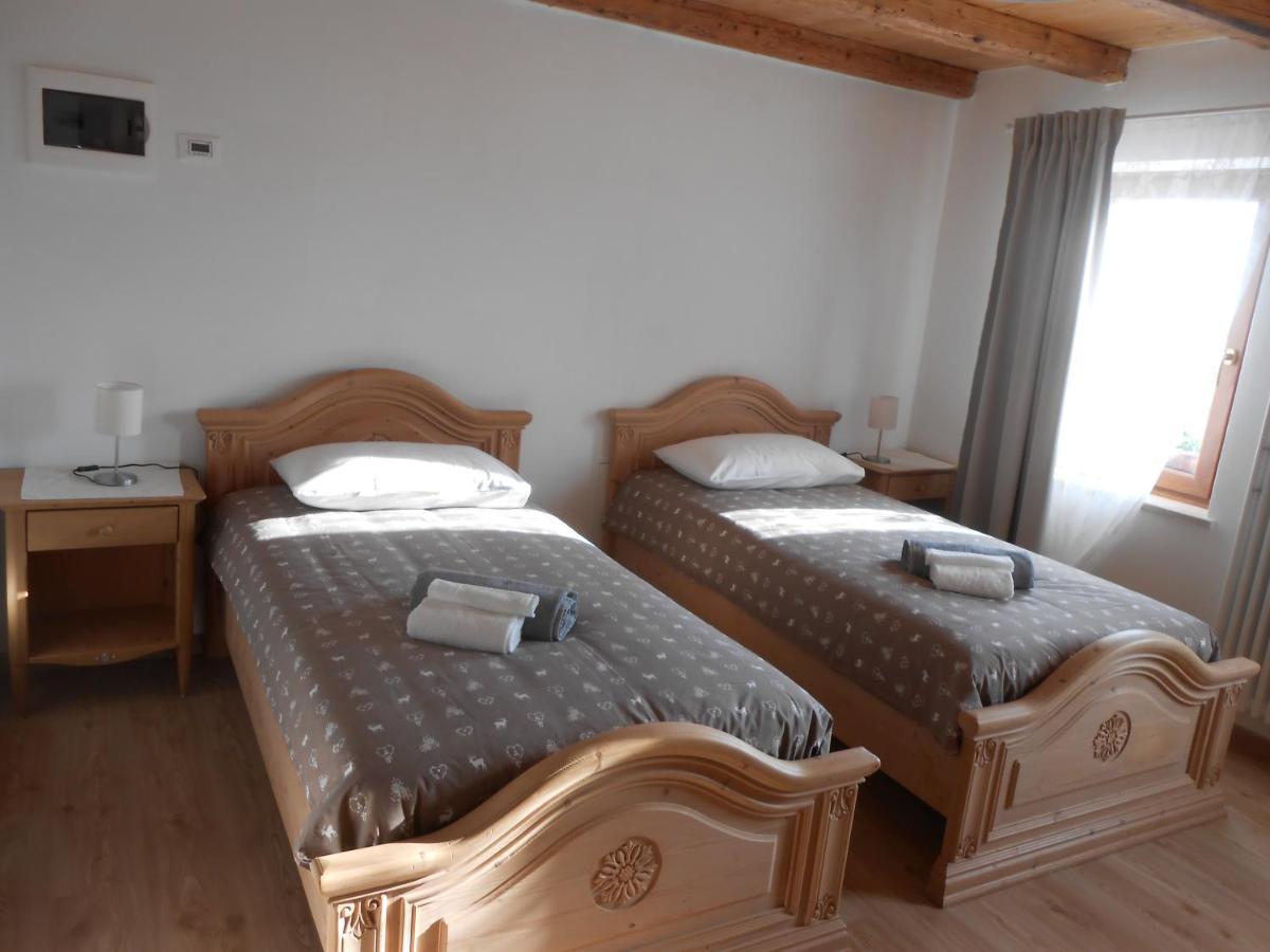 Agriturismo La Casa Nei Boschi Colderu Luaran gambar