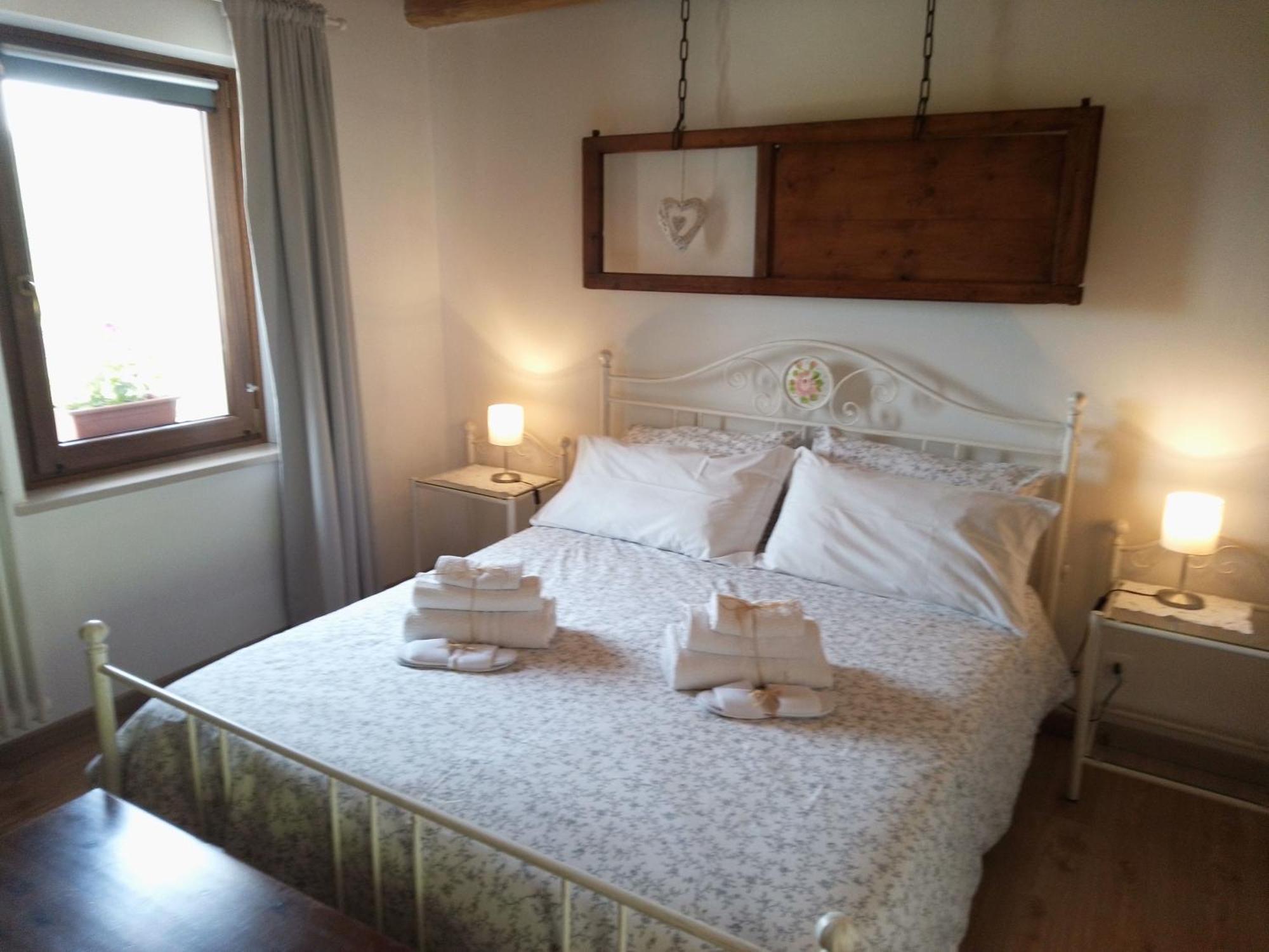 Agriturismo La Casa Nei Boschi Colderu Luaran gambar
