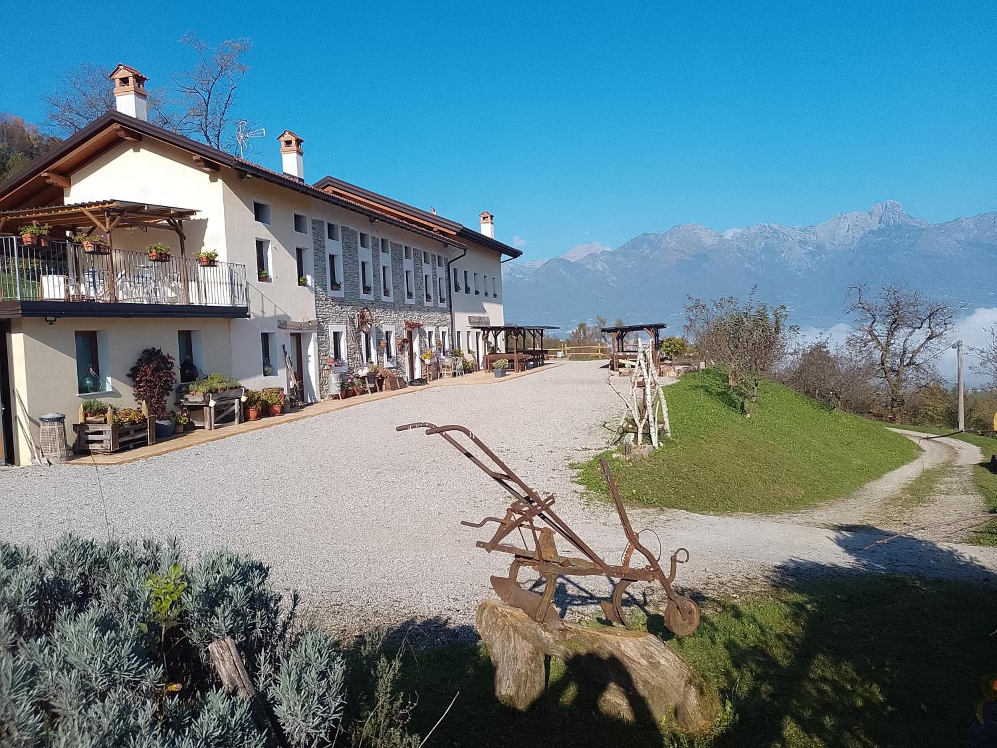 Agriturismo La Casa Nei Boschi Colderu Luaran gambar