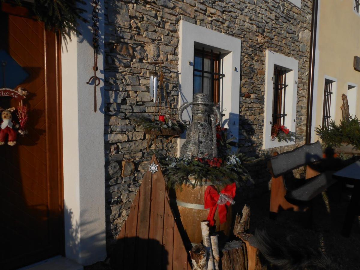 Agriturismo La Casa Nei Boschi Colderu Luaran gambar